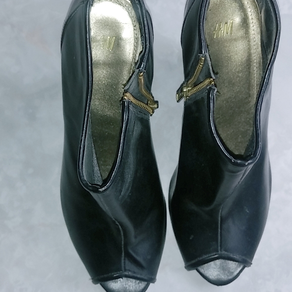 H & M Peep Toe Wedge Ankle Boot - Picture 1 of 6